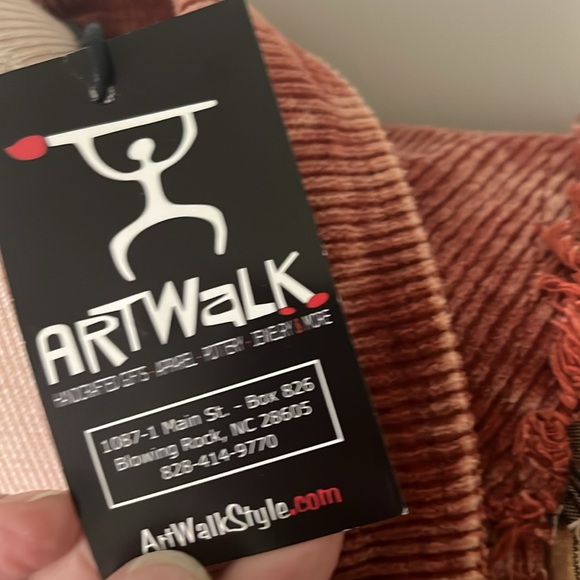 New With Tags! Pol corduroy shacket. Size medium - Picture 5 of 7